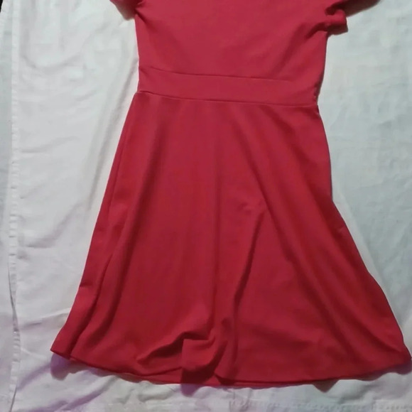 Zara Pink v-neck dress - Picture 6 of 9